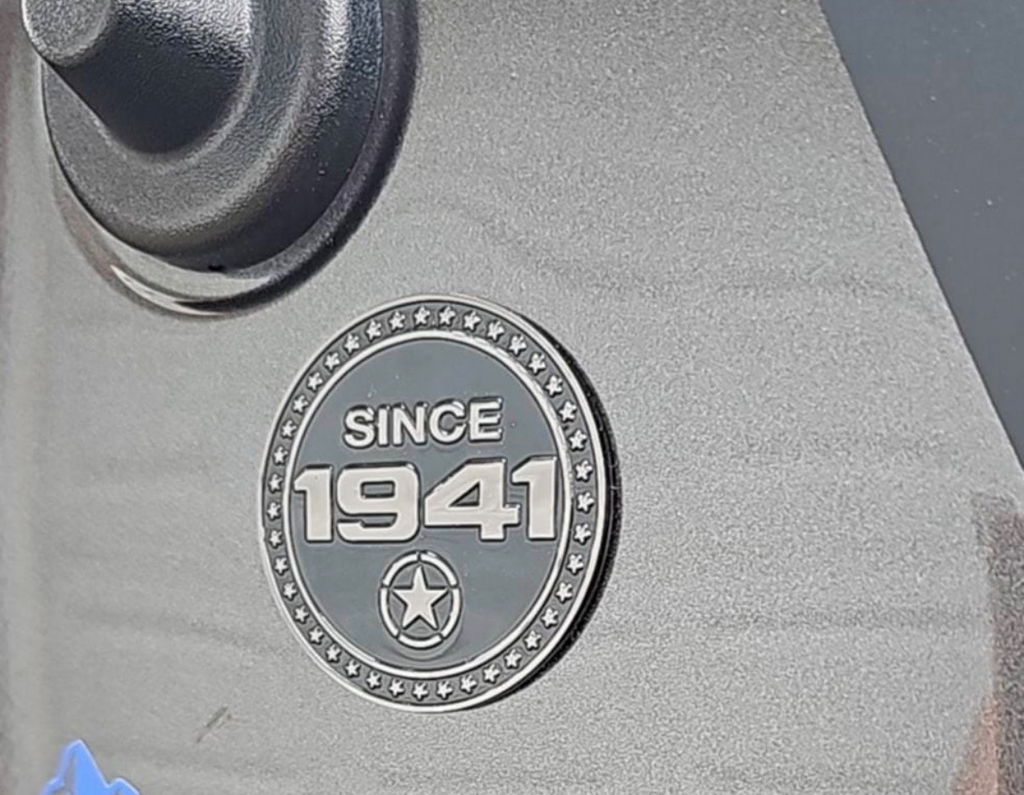 1941 Tribute Metal Badge – Fits JT Gladiator & JL/JK Wrangler – Limited Edition